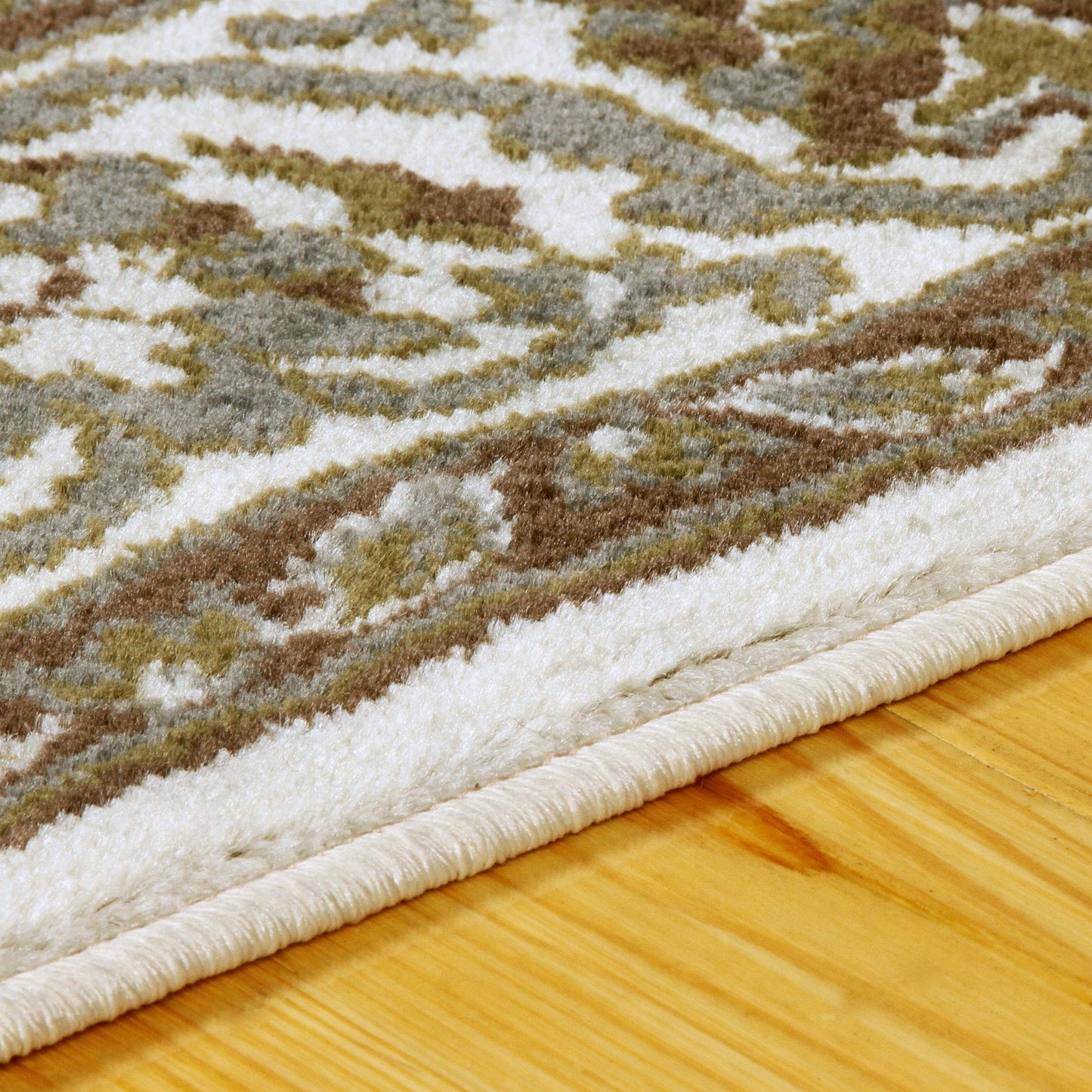 Superior Indoor Area Rug, Plush Carpet Cover, Traditional Oriental Medallion, Perfect for Hallway, Entryway, Living Room, Dining, Bedroom, Office, Kitchen, Glendale Collection, 2' x 3', Green