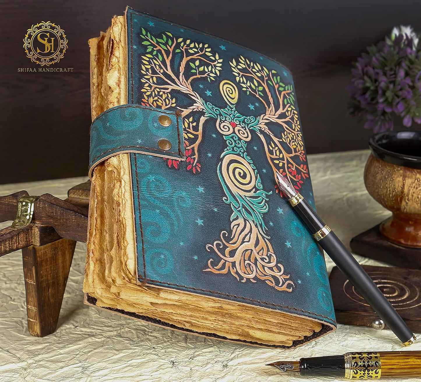 Blank Spell Book Of Shadows Journal With Lock Clasp Prop Vintage Handmade Leather Diary Embossed Prayer Pagan Antique Witchcraft Supplies Wiccan Notebook Daily Witch Gifts Mystic Greek Mythology Goddess (7x5)