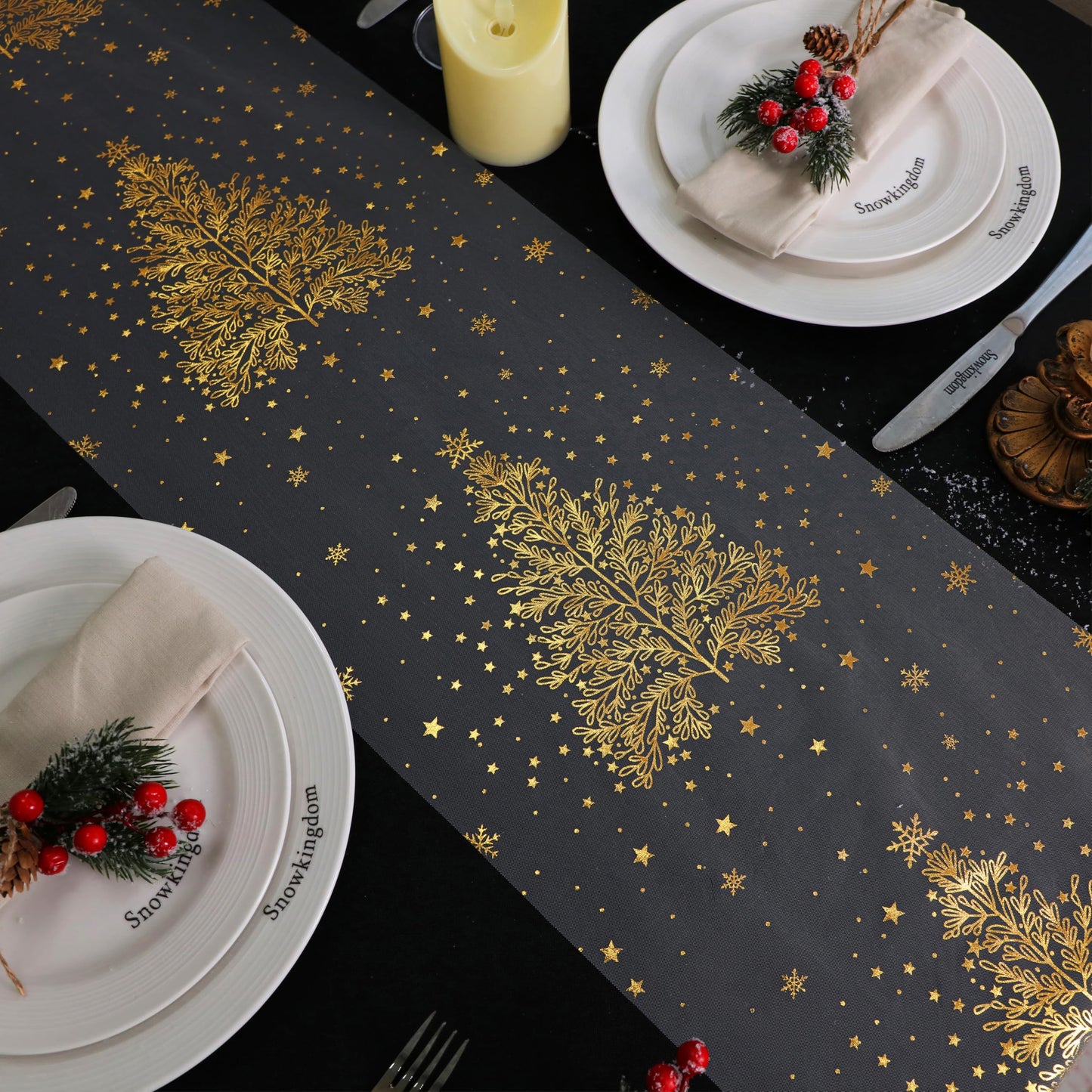 Snowkingdom Gold Christmas Tree Table Runner Xmas Winter Snowflakes 120 Inch Sparkly Glitter Gold Mesh Runners Kitchen Dining Table Decorations for Seasonal Festival Holiday Indoor Outdoor Home Party