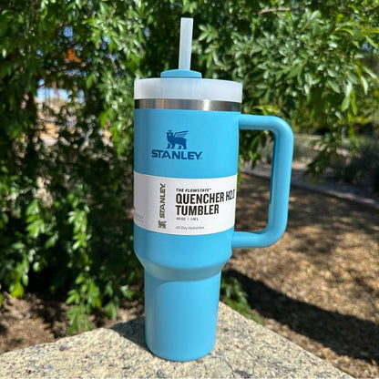 Stanley Quencher H2.0 40oz Tumbler – Pool Blue